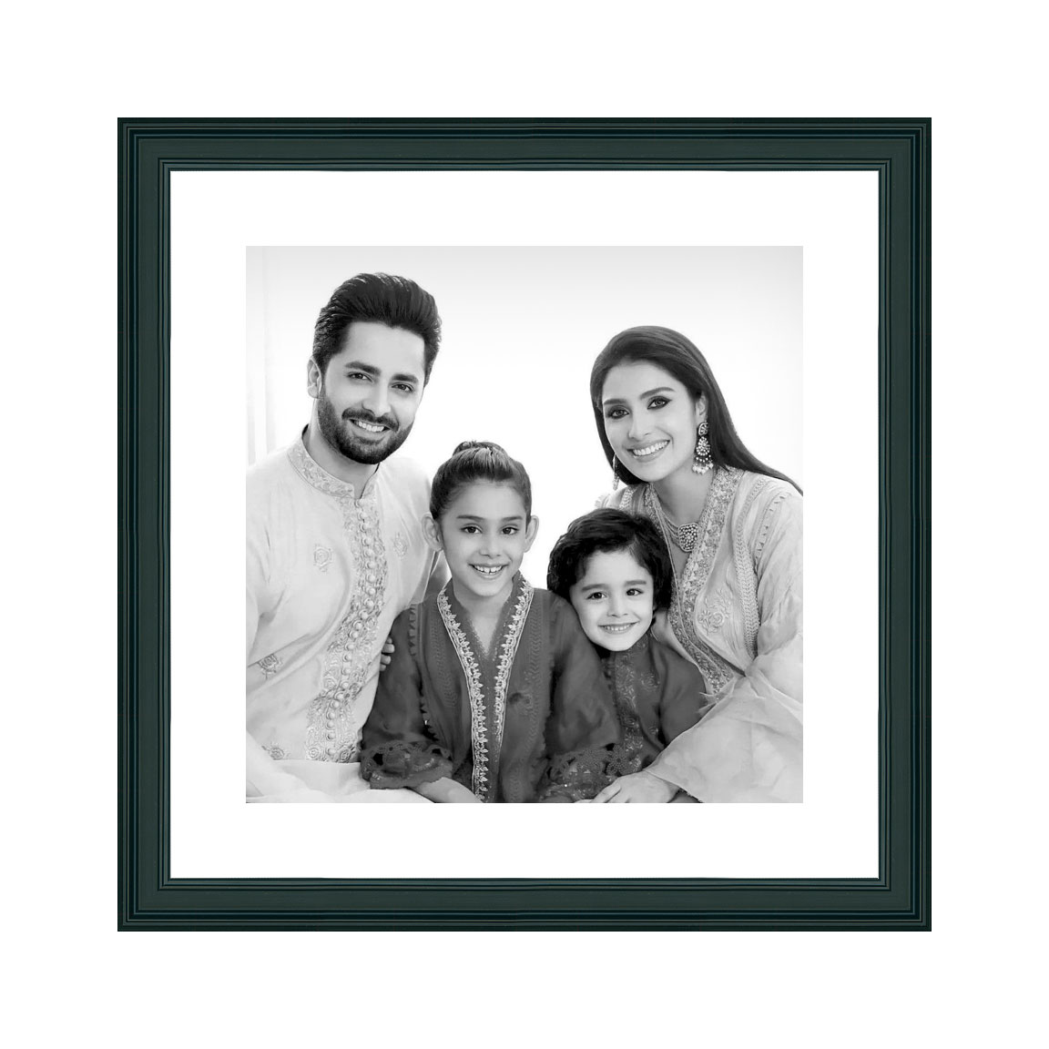 lux-tier-square-black-border